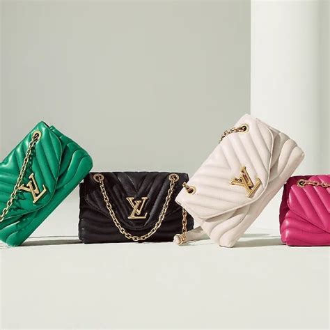 louis vuitton new wave chain bag pm tabap reddie|louis vuitton wave chain bag.